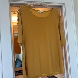 Yellow Crossed Sleeve Top